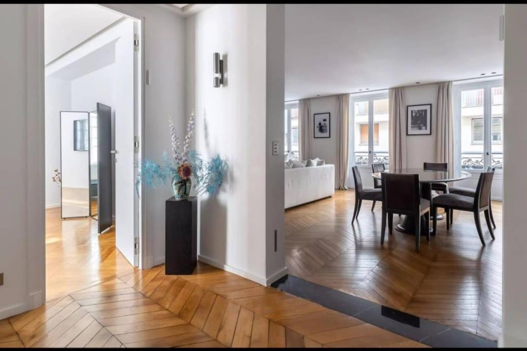 Amazing Apartment 2Bdr/6Pax Next To Champs Elysees Paris Exterior photo